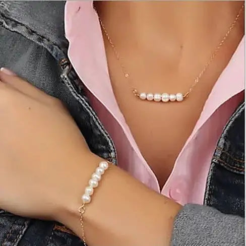 Miss Lovely Pearl Necklace & Bracelet Set